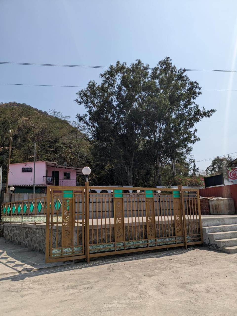 Blue Bell Homestay Lonavala Ngoại thất bức ảnh
